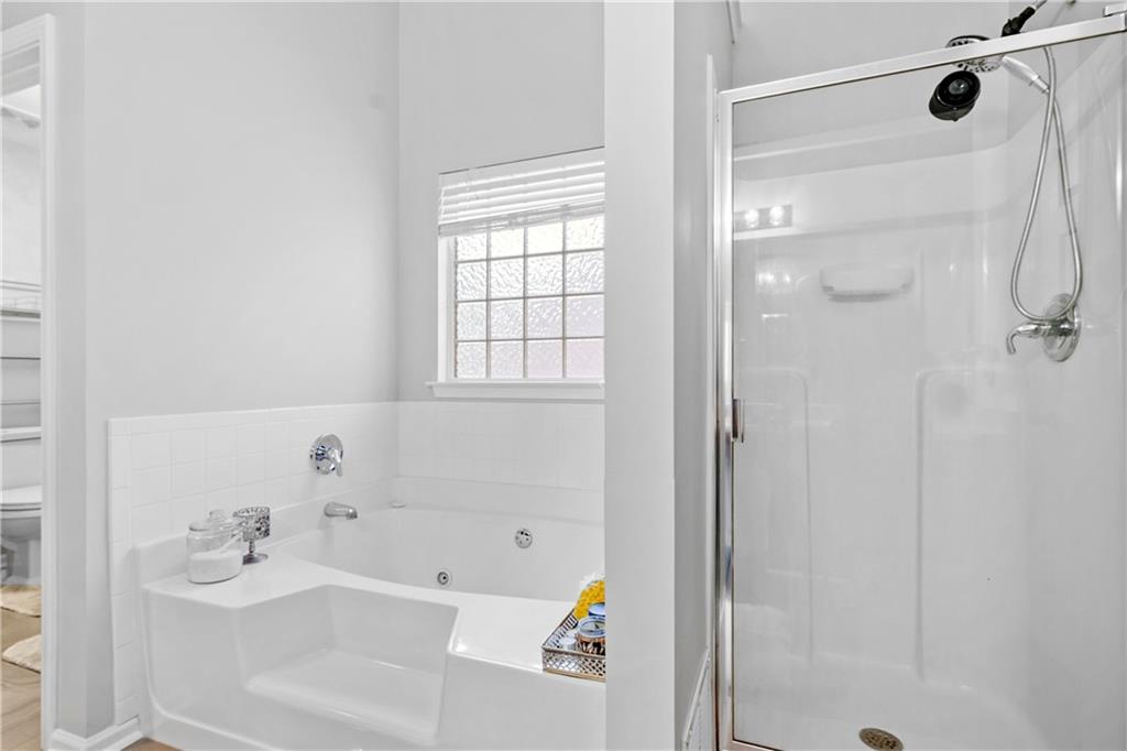 700 Buckingham Terrace Property Photo 19