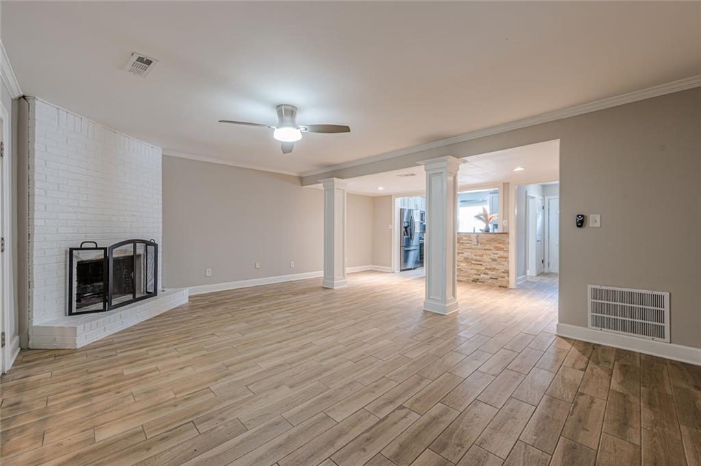 1452 Bentley Lane Property Photo 14