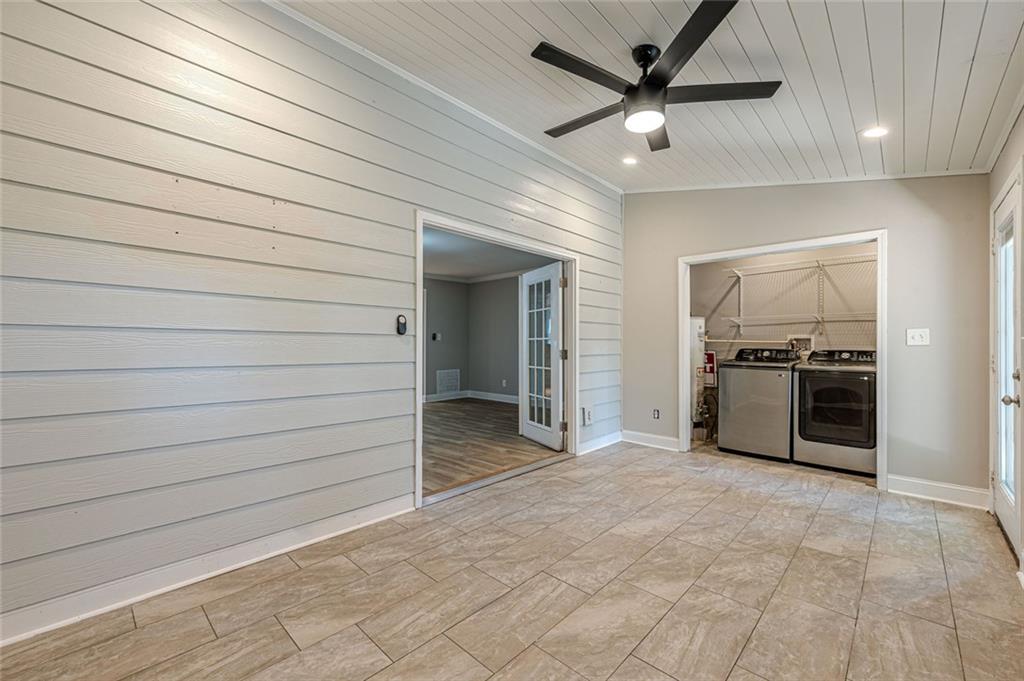 1452 Bentley Lane Property Photo 25