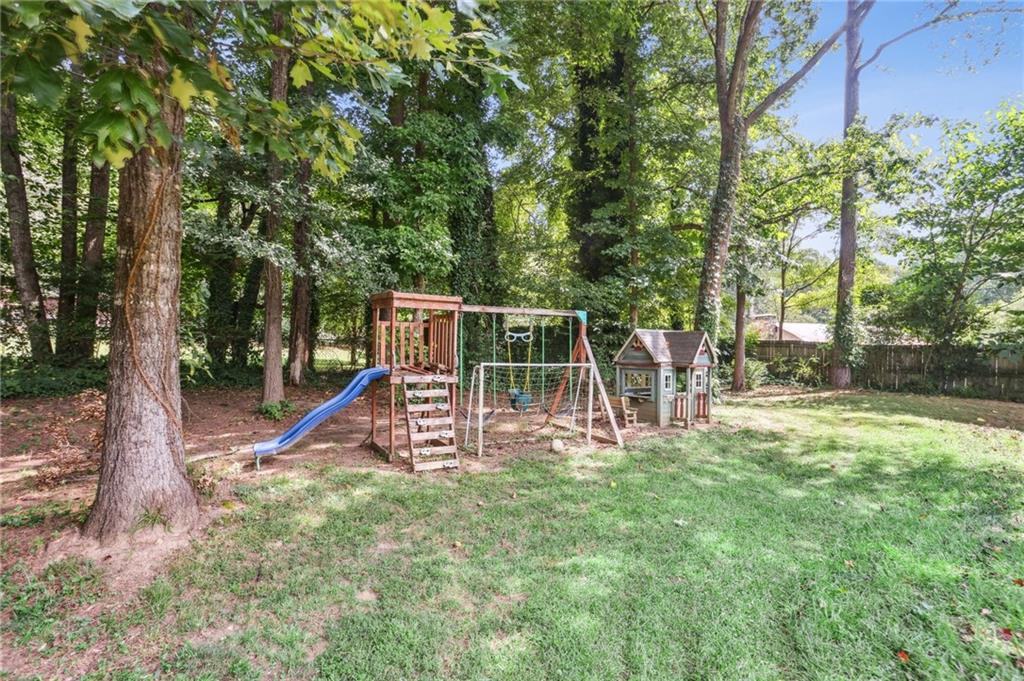 77 Summer Glen Place Property Photo 25