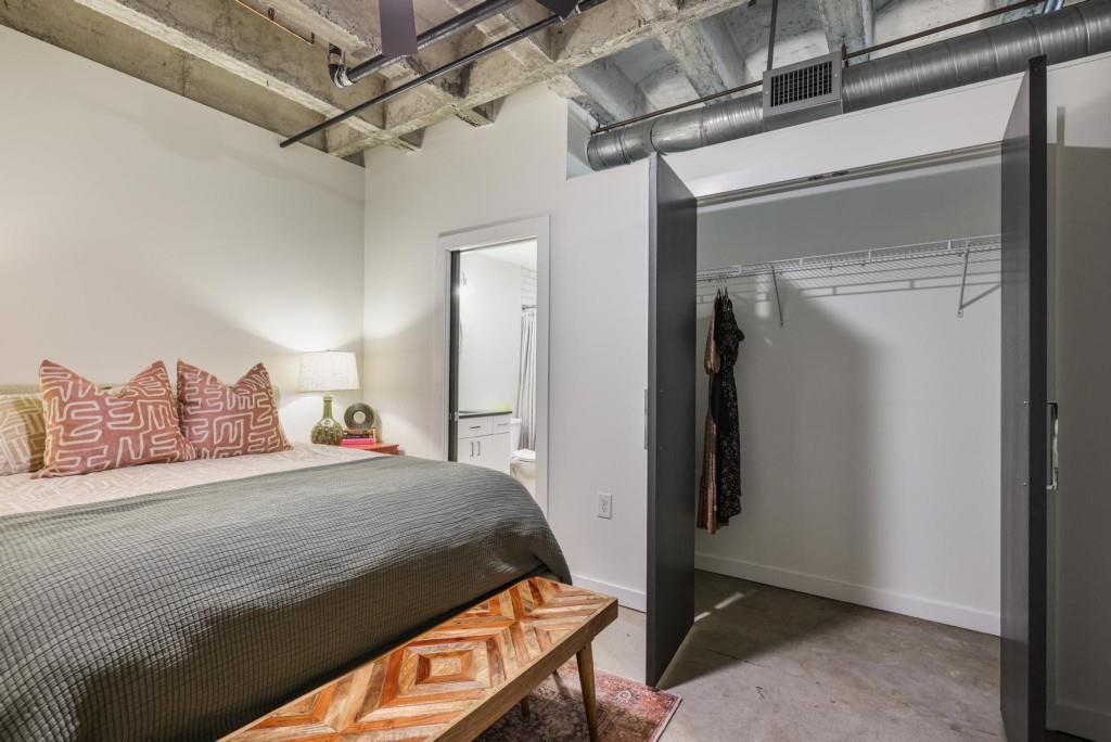 1065 United Avenue Unit 202 Property Photo 15