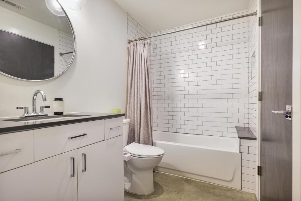 1065 United Avenue Unit 202 Property Photo 16