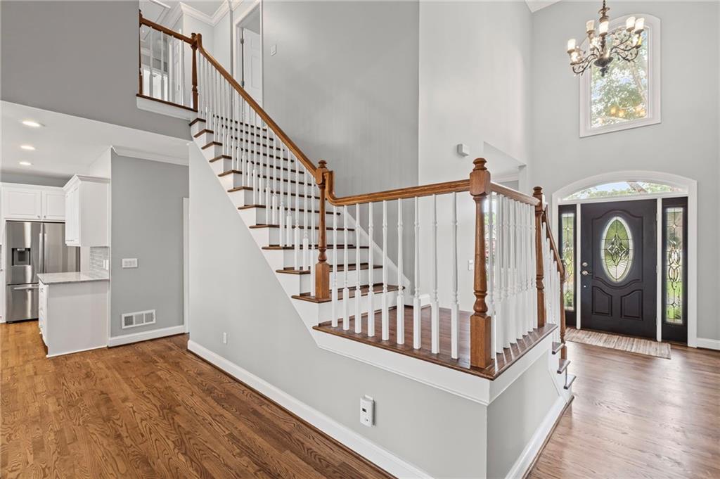6715 Waterbury Way Property Photo 10