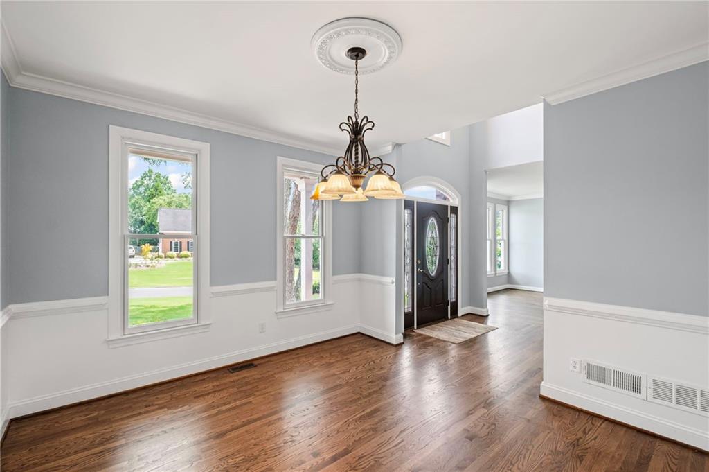 6715 Waterbury Way Property Photo 13