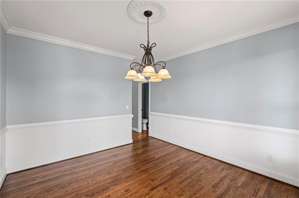 6715 Waterbury Way Property Photo 14
