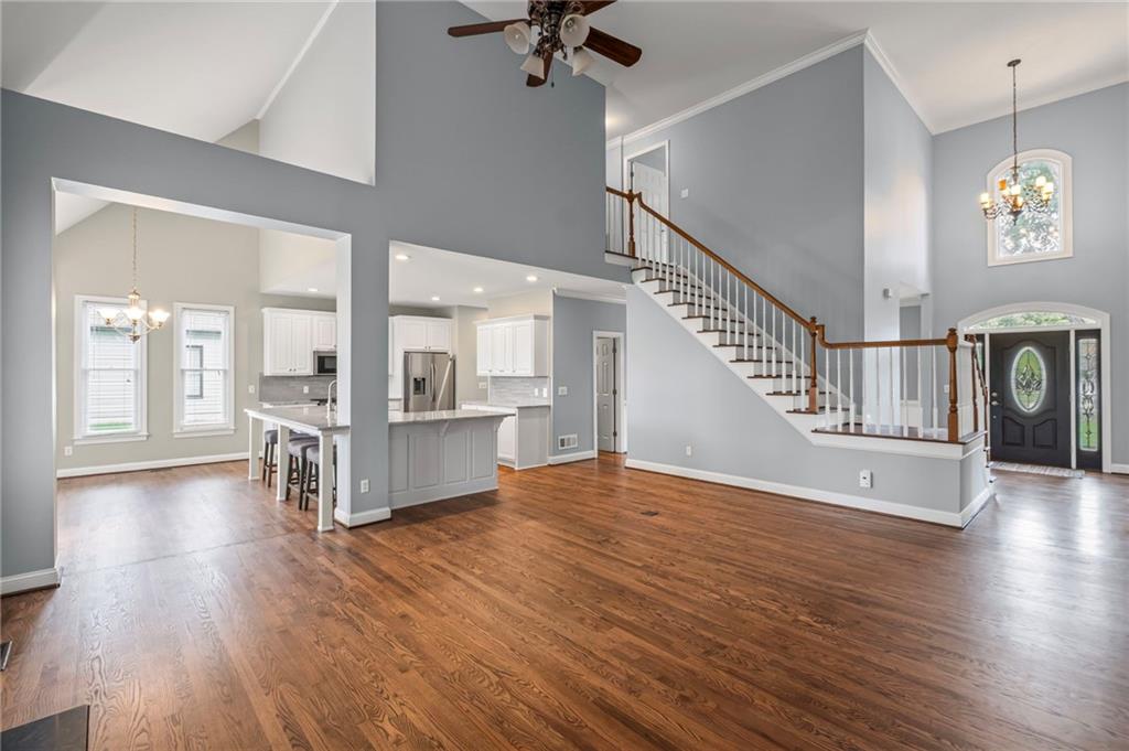 6715 Waterbury Way Property Photo 18