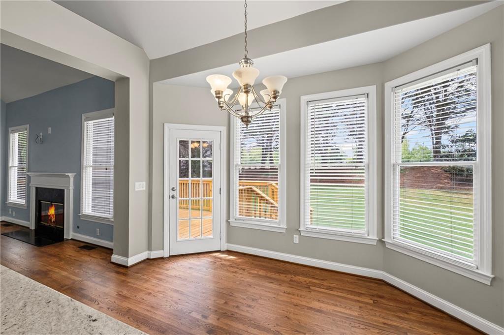 6715 Waterbury Way Property Photo 23