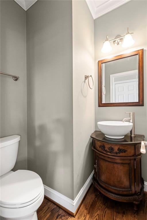 6715 Waterbury Way Property Photo 25