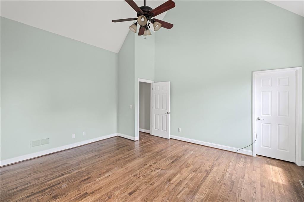 6715 Waterbury Way Property Photo 27