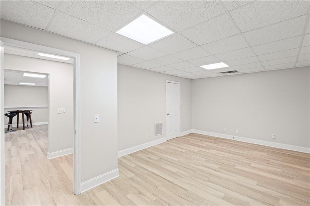 6715 Waterbury Way Property Photo 39