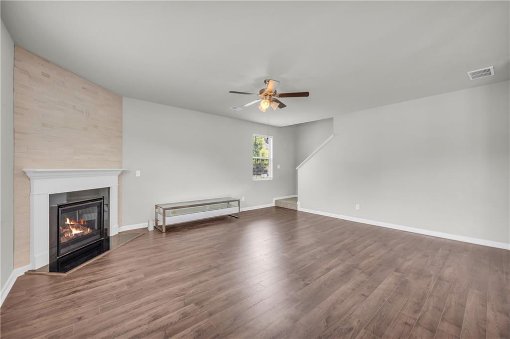 2943 Hawthorn Farm Boulevard Property Photo 12