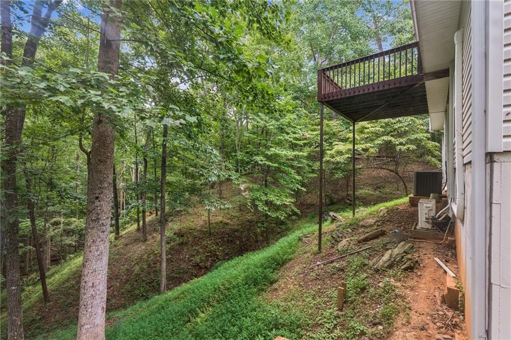 516 Golden Avenue Property Photo 34