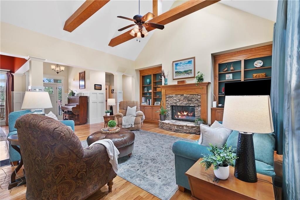 515 Tower Trace Property Photo 6