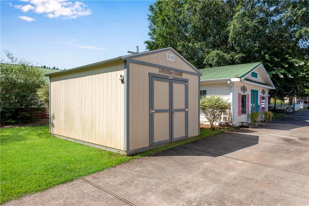 8024 E Cherokee Drive Property Photo 31