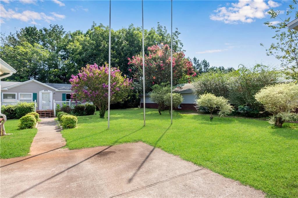 8024 E Cherokee Drive Property Photo 32