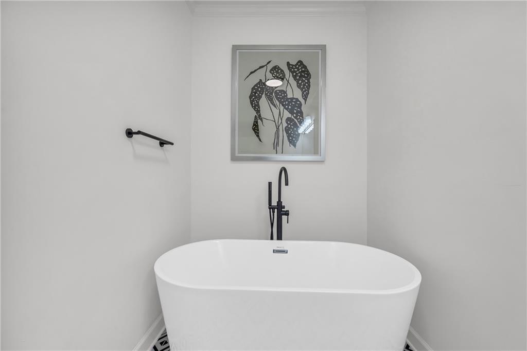 825 Highland Lane Ne Unit 1207 Property Photo 17