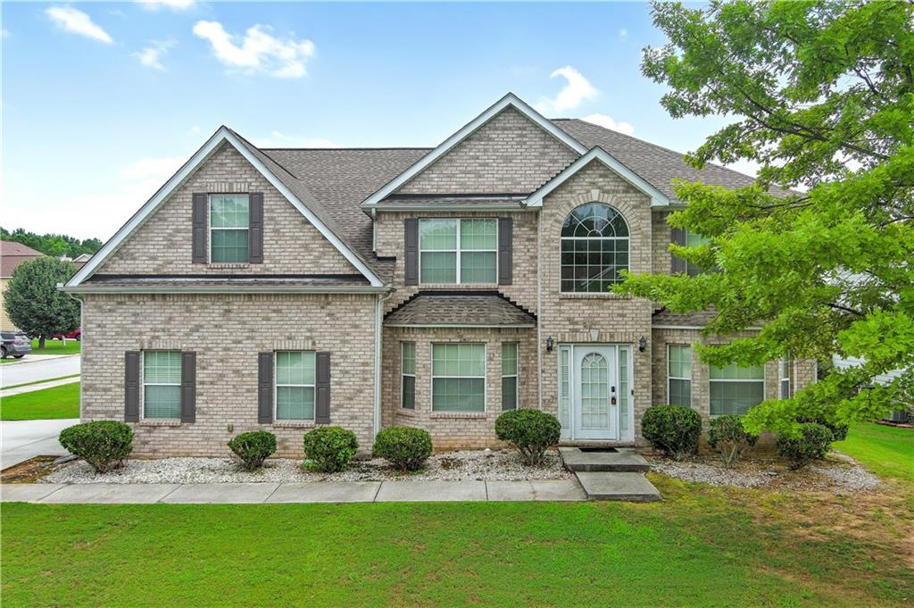 1441 Saint George Place Property Photo 1