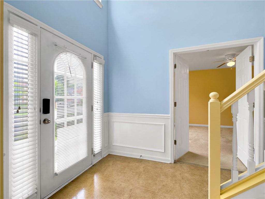 1441 Saint George Place Property Photo 10