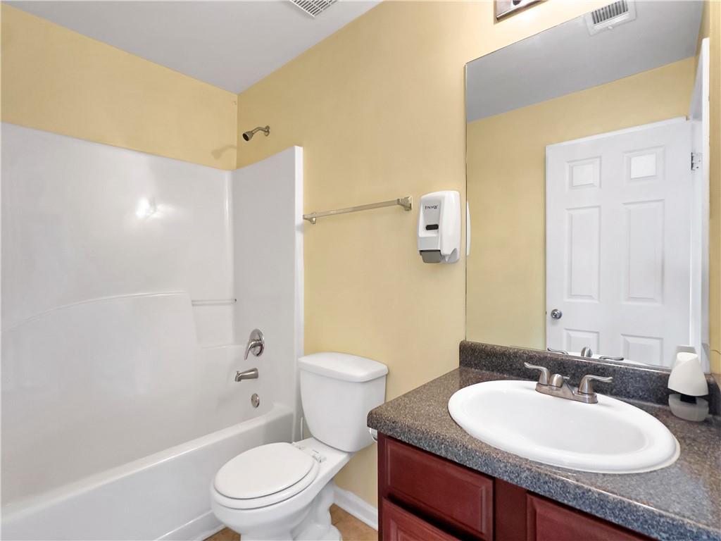 1441 Saint George Place Property Photo 17