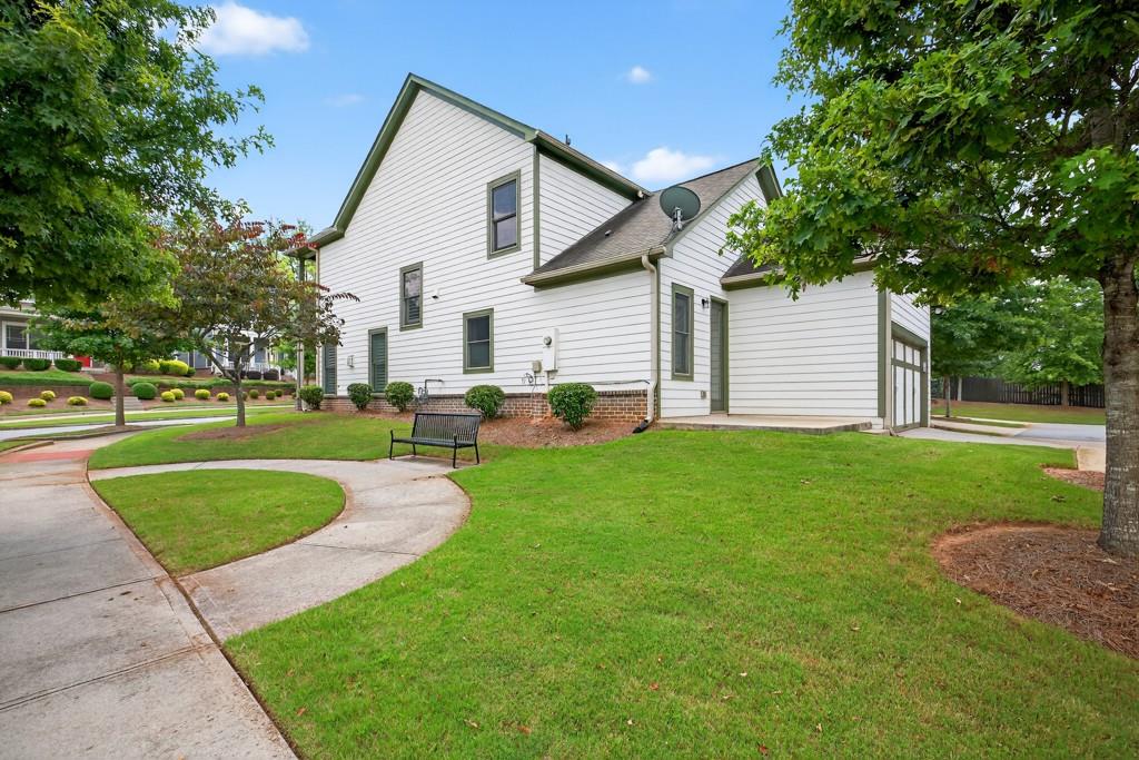 509 Suwanee Green Boulevard Property Photo 6