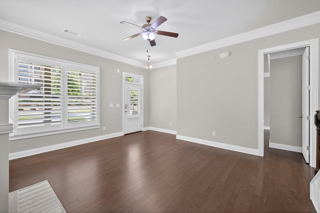 509 Suwanee Green Boulevard Property Photo 12