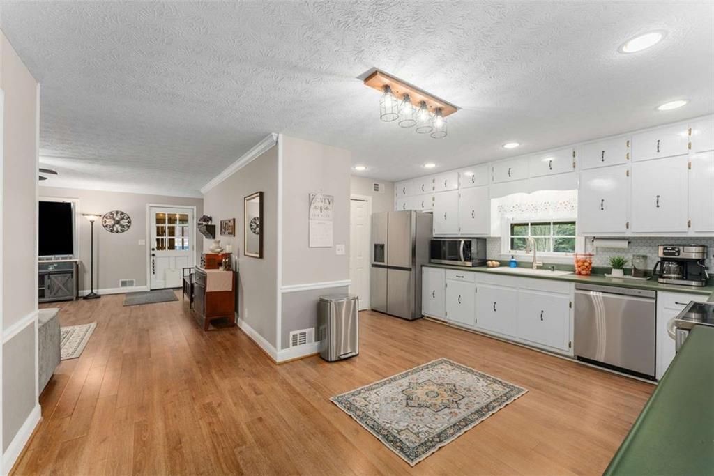 151 County Line Road Property Photo 11