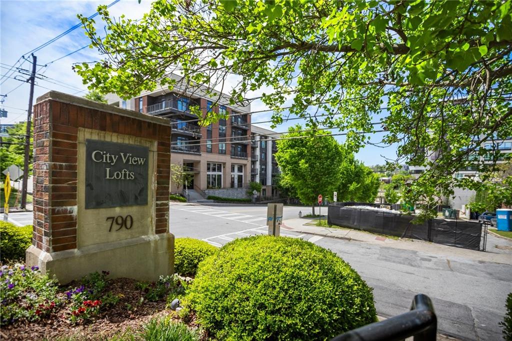 790 North Avenue Ne Unit 209 Property Photo 3