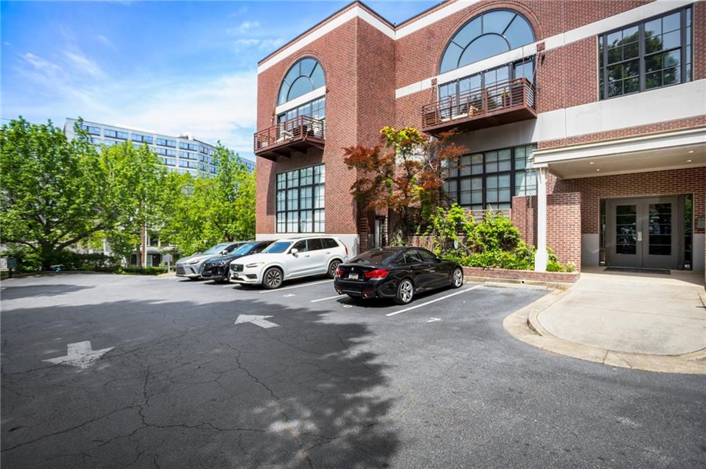 790 North Avenue Ne Unit 209 Property Photo 5
