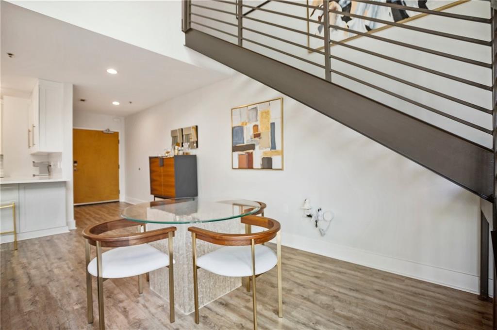 790 North Avenue Ne Unit 209 Property Photo 11