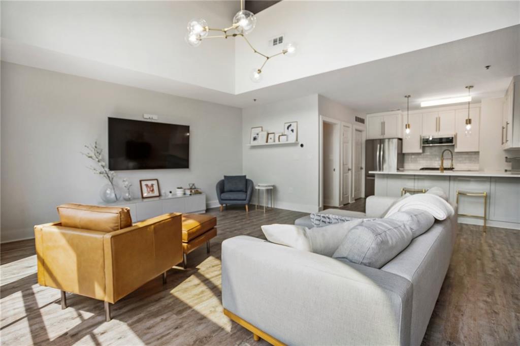 790 North Avenue Ne Unit 209 Property Photo 12