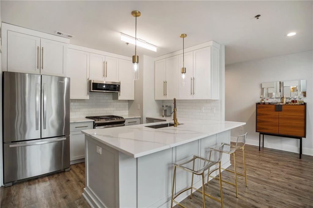 790 North Avenue Ne Unit 209 Property Photo 15