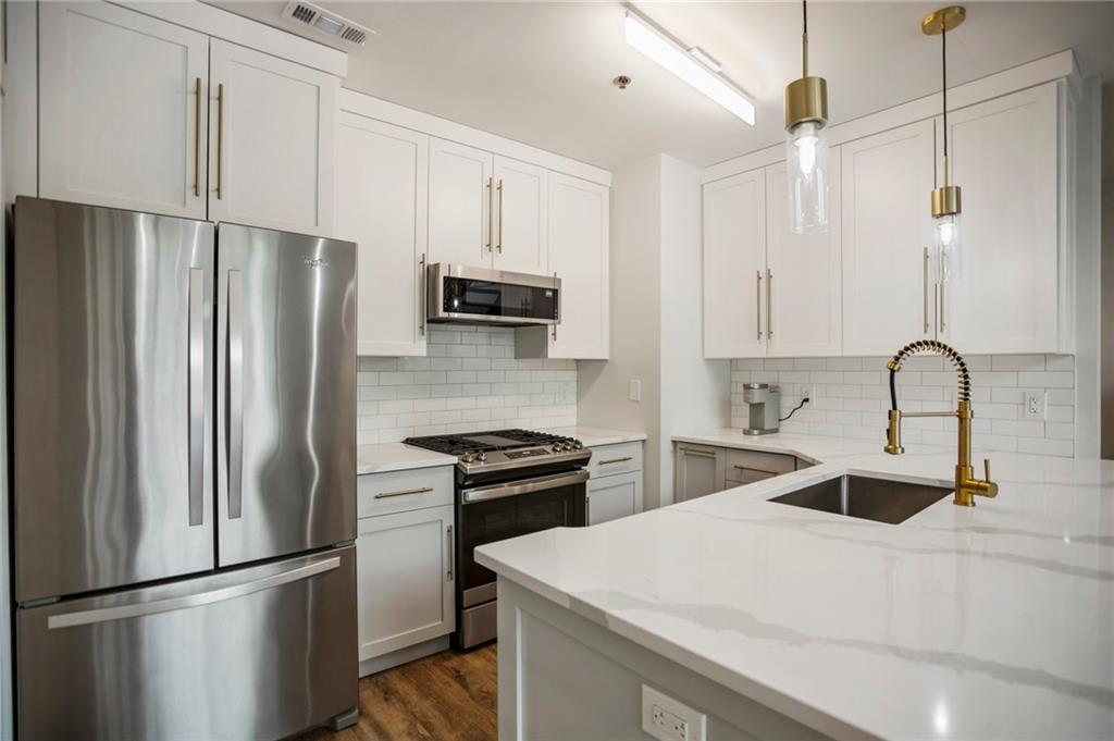 790 North Avenue Ne Unit 209 Property Photo 17