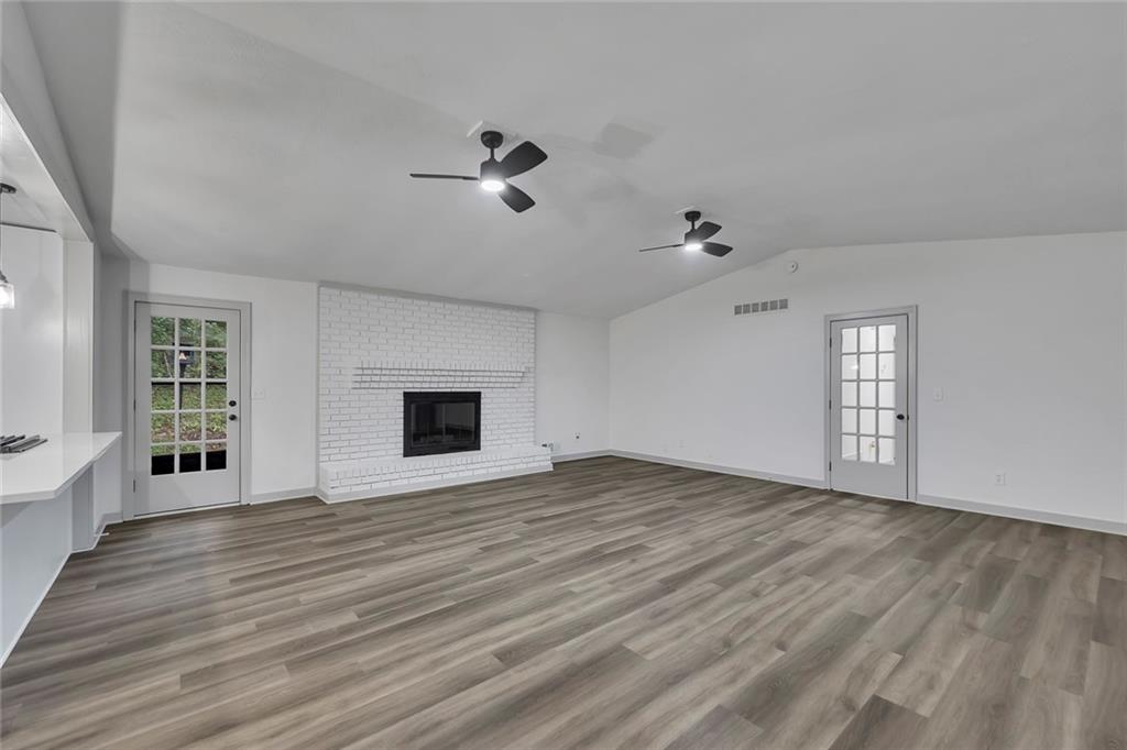 135 Golden Hills Drive Property Photo 8