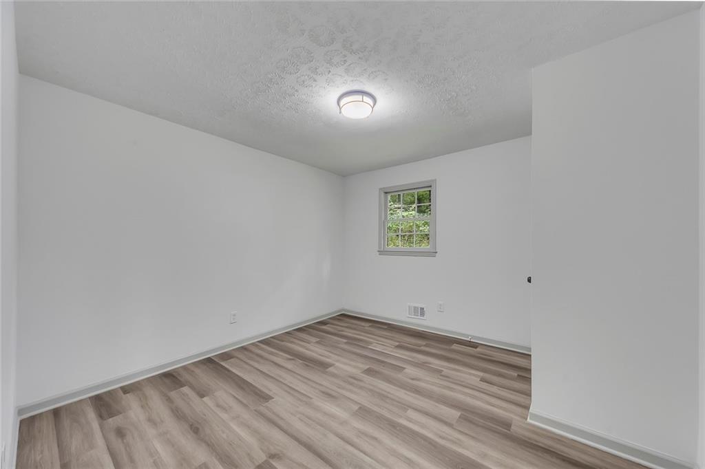 135 Golden Hills Drive Property Photo 16