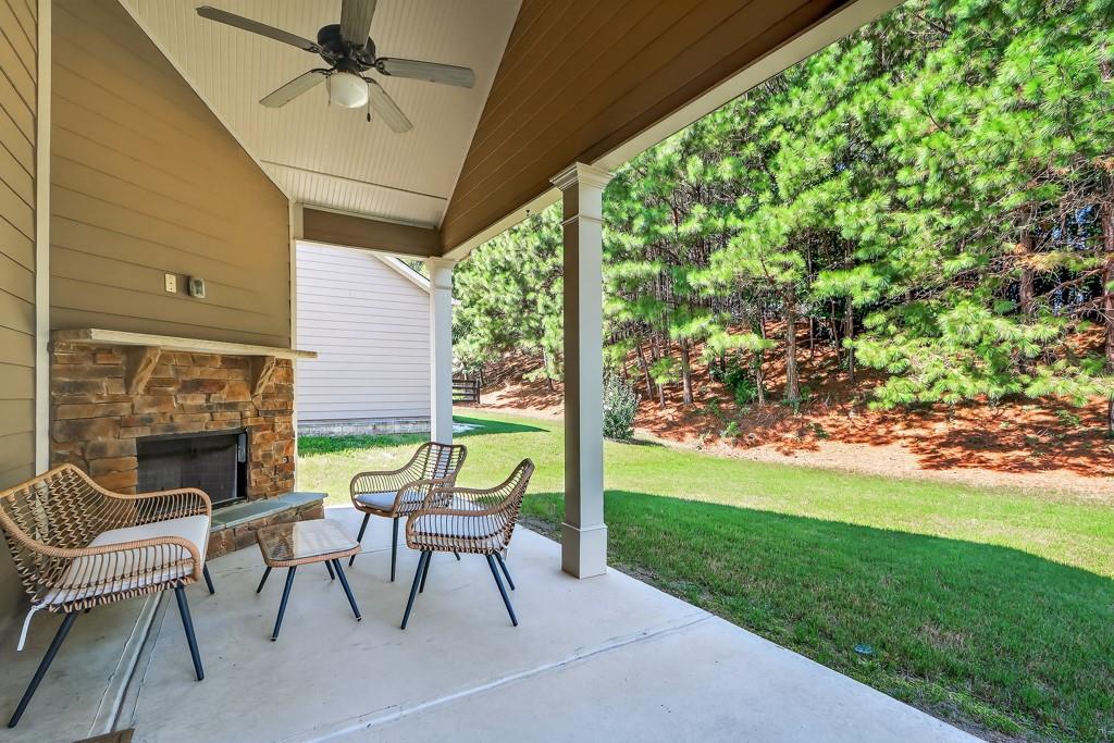 375 Hawthorne Ridge Circle Property Photo 19
