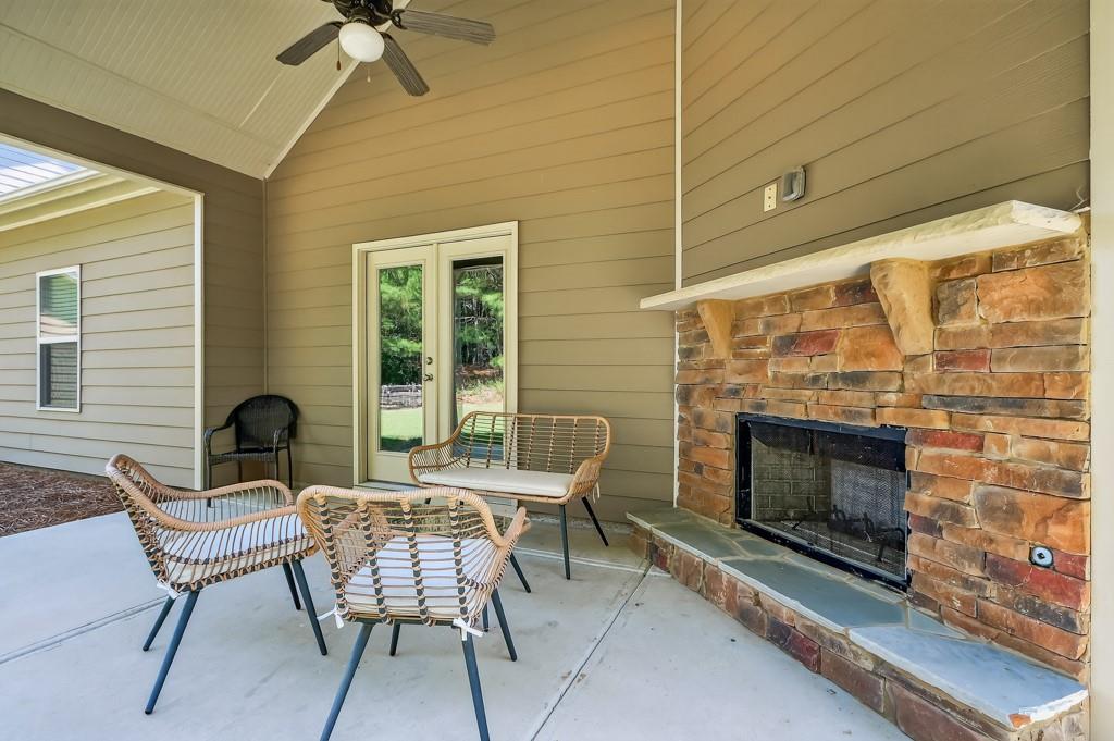 375 Hawthorne Ridge Circle Property Photo 20