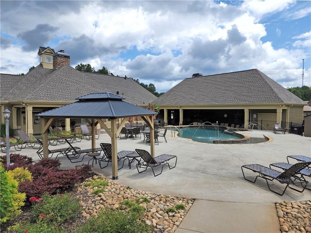 375 Hawthorne Ridge Circle Property Photo 41