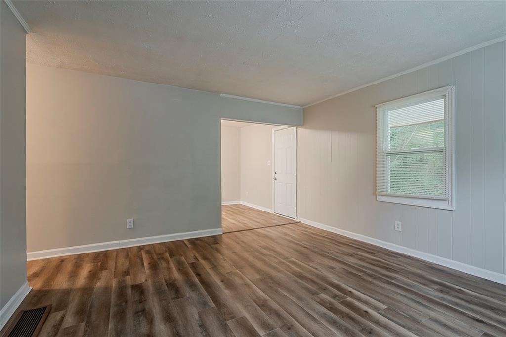 3633 Bunker Hill Drive Sw Property Photo 13