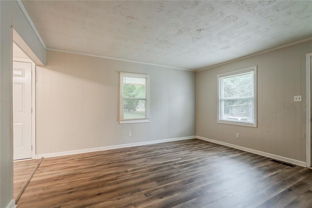 3633 Bunker Hill Drive Sw Property Photo 14