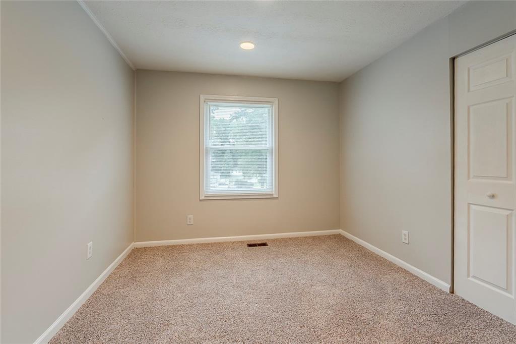 3633 Bunker Hill Drive Sw Property Photo 17