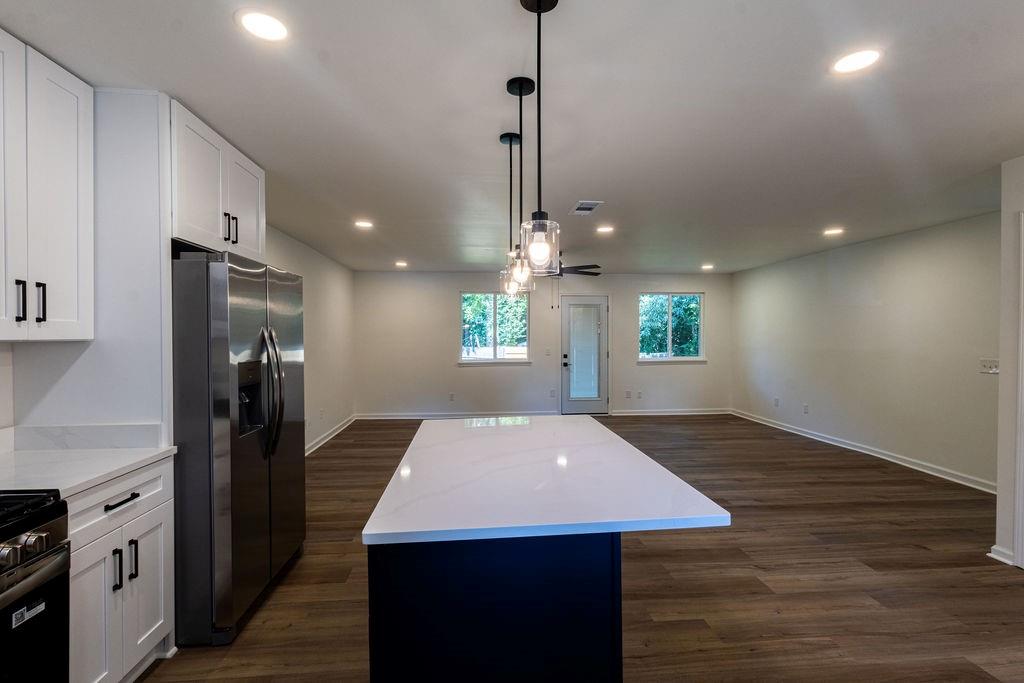 1208 Mannbrook Drive Property Photo 11