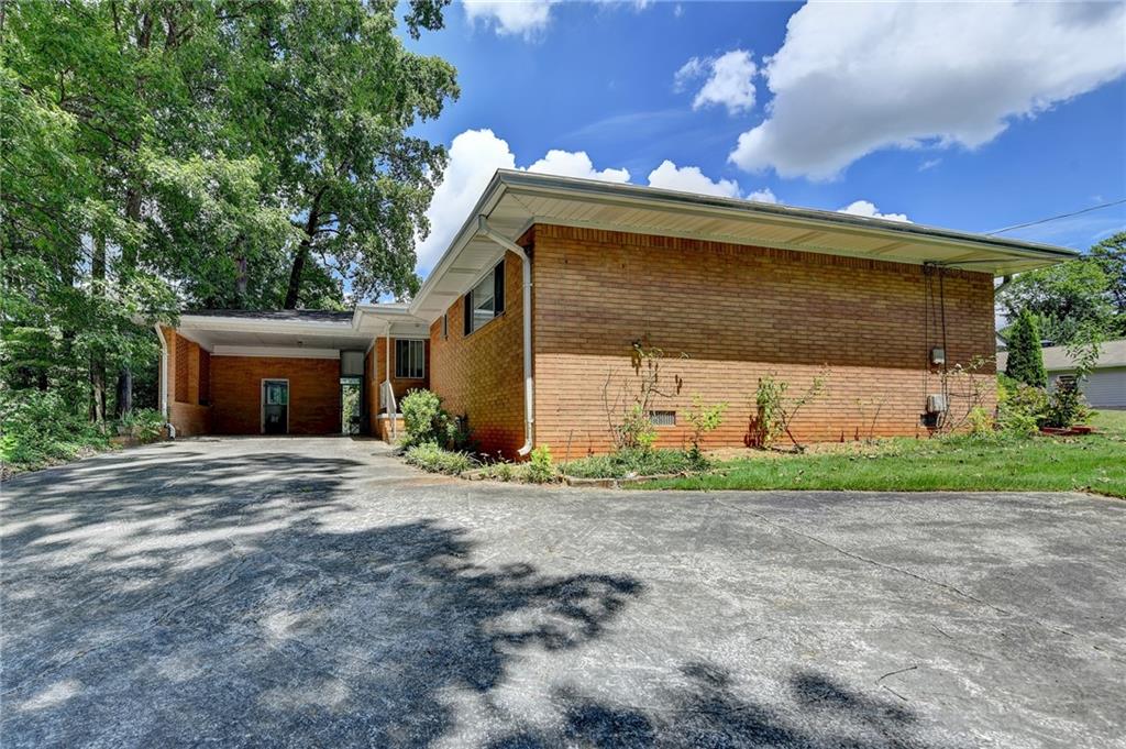 2826 Marlin Drive Property Photo 4