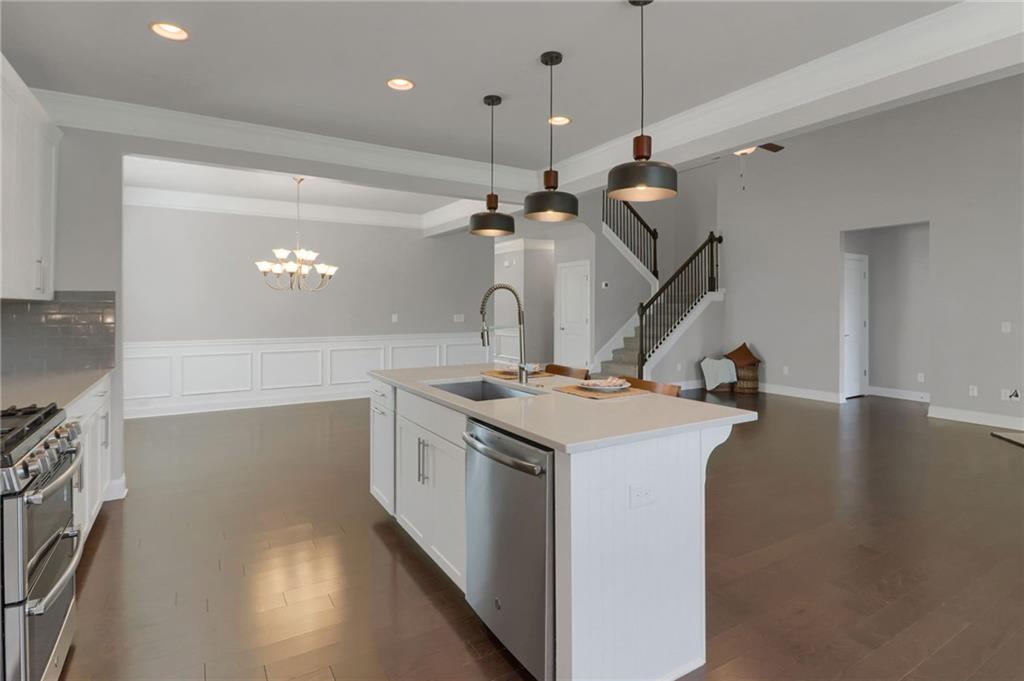 5685 Hammock Way Property Photo 15