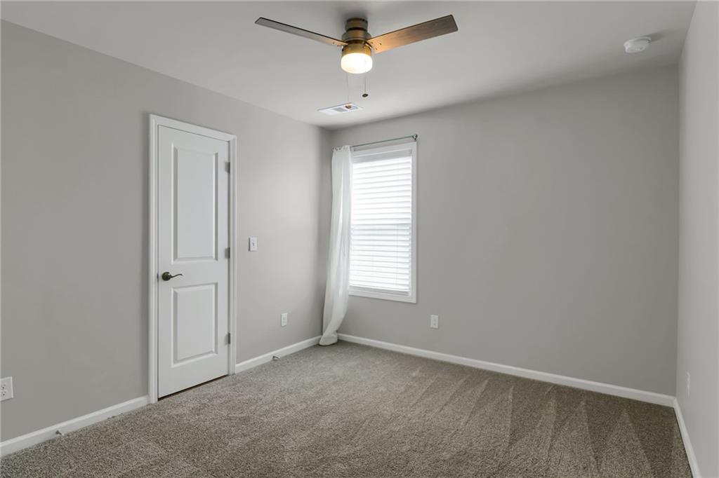 5685 Hammock Way Property Photo 30
