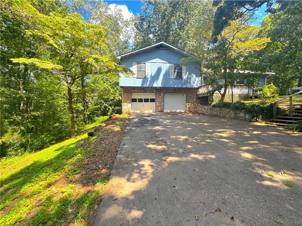 1684 Stoney Point Circle Property Photo 1