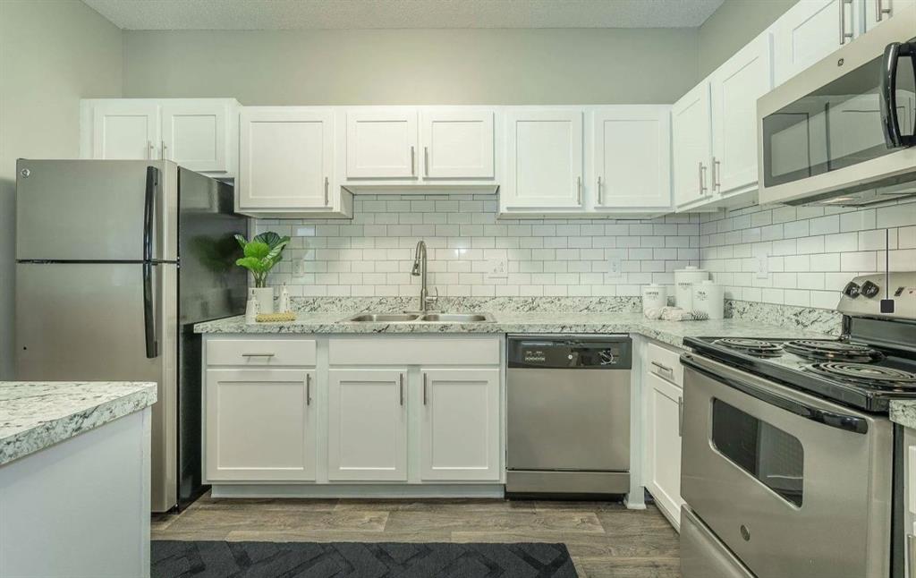 3780 Towne Crossing Road Unit 1006e Property Photo 1