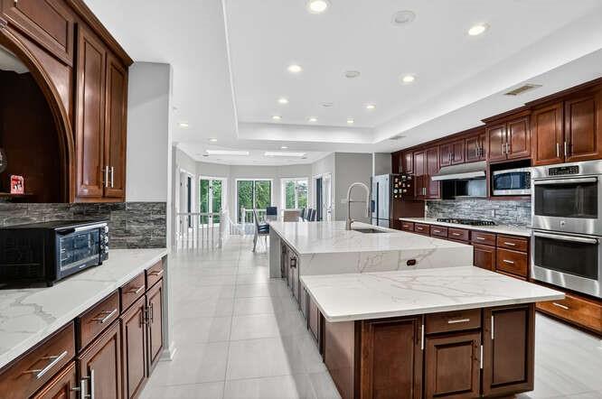 2551 E Maddox Road Property Photo 21
