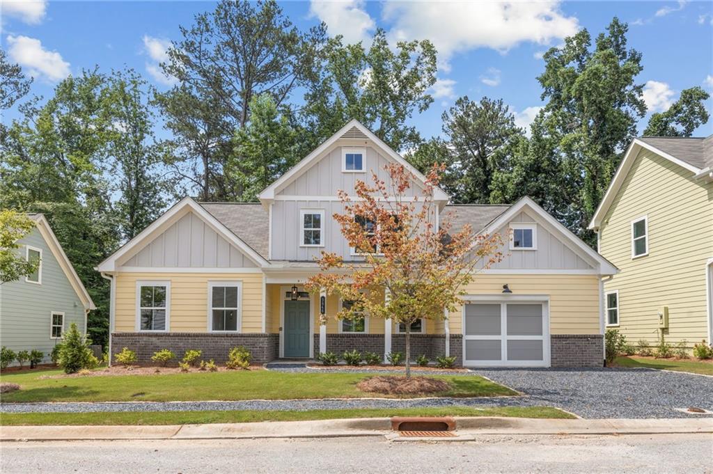 3846 Cottage Circle Property Photo 1