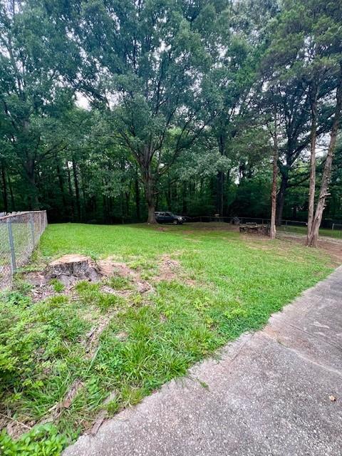 660 Hickory + 3 Contiguous Lot Parcels Trail Se Property Photo 7