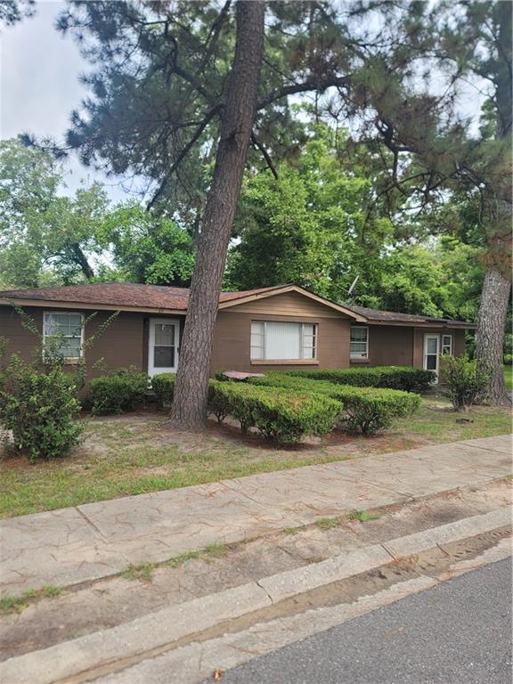 211 Thomas St Property Photo 1